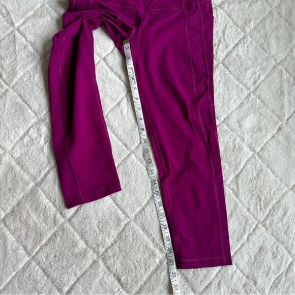 Victoria's Secret Sport | Plum Knockout By Victoria's Secret Capri | Size Small - Picture 11 of 12
